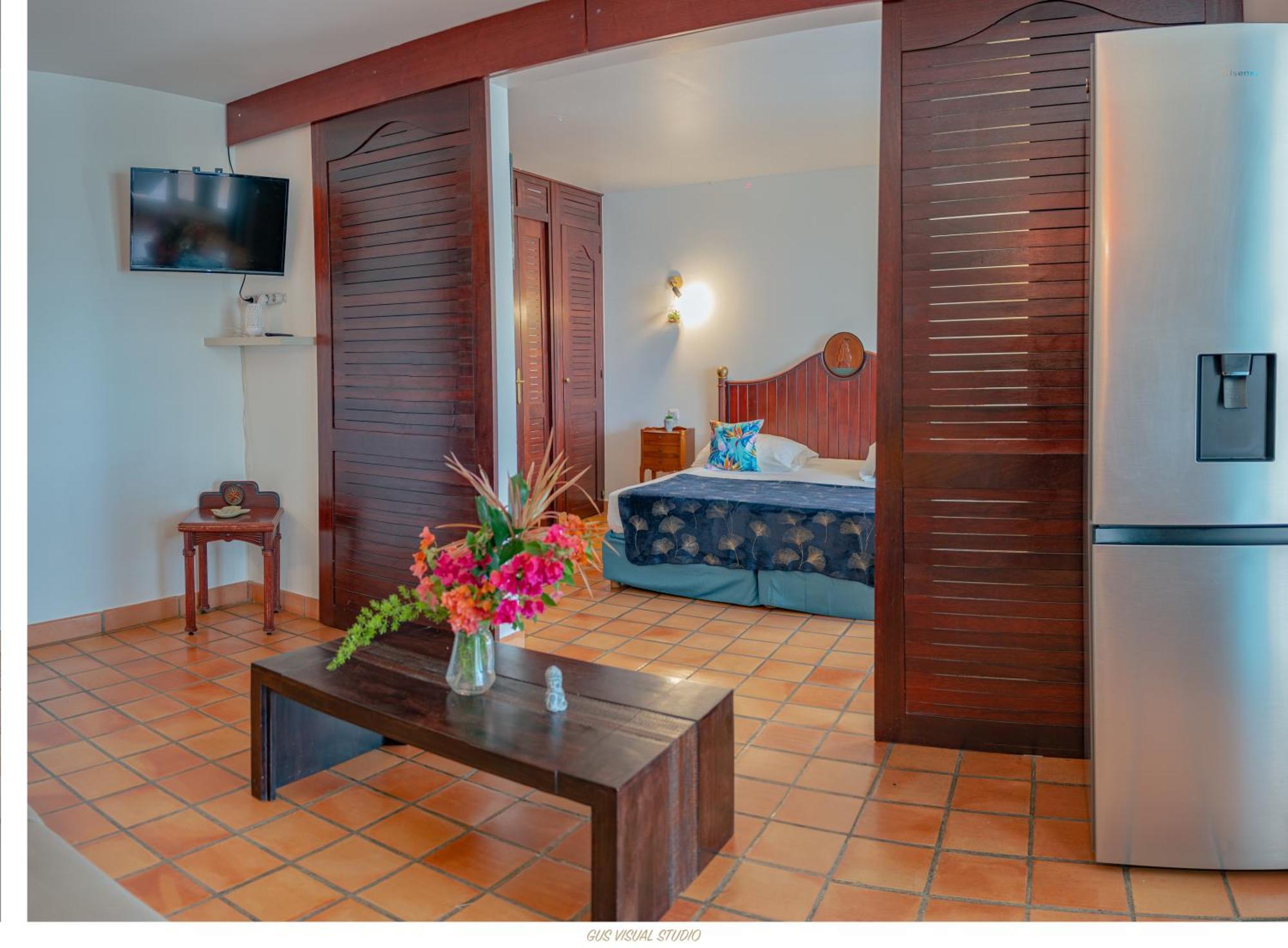 Location Saisonniere Tartane 238 Διαμέρισμα La Trinite Εξωτερικό φωτογραφία